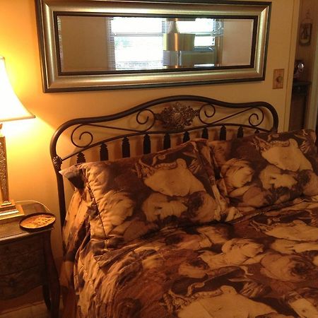 B&B De La Traverse Levis Bilik gambar